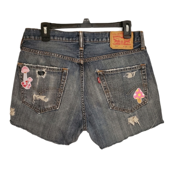 Upcycled Levi Distressed Mushroom Patch Shorts - Picture 7 of 7